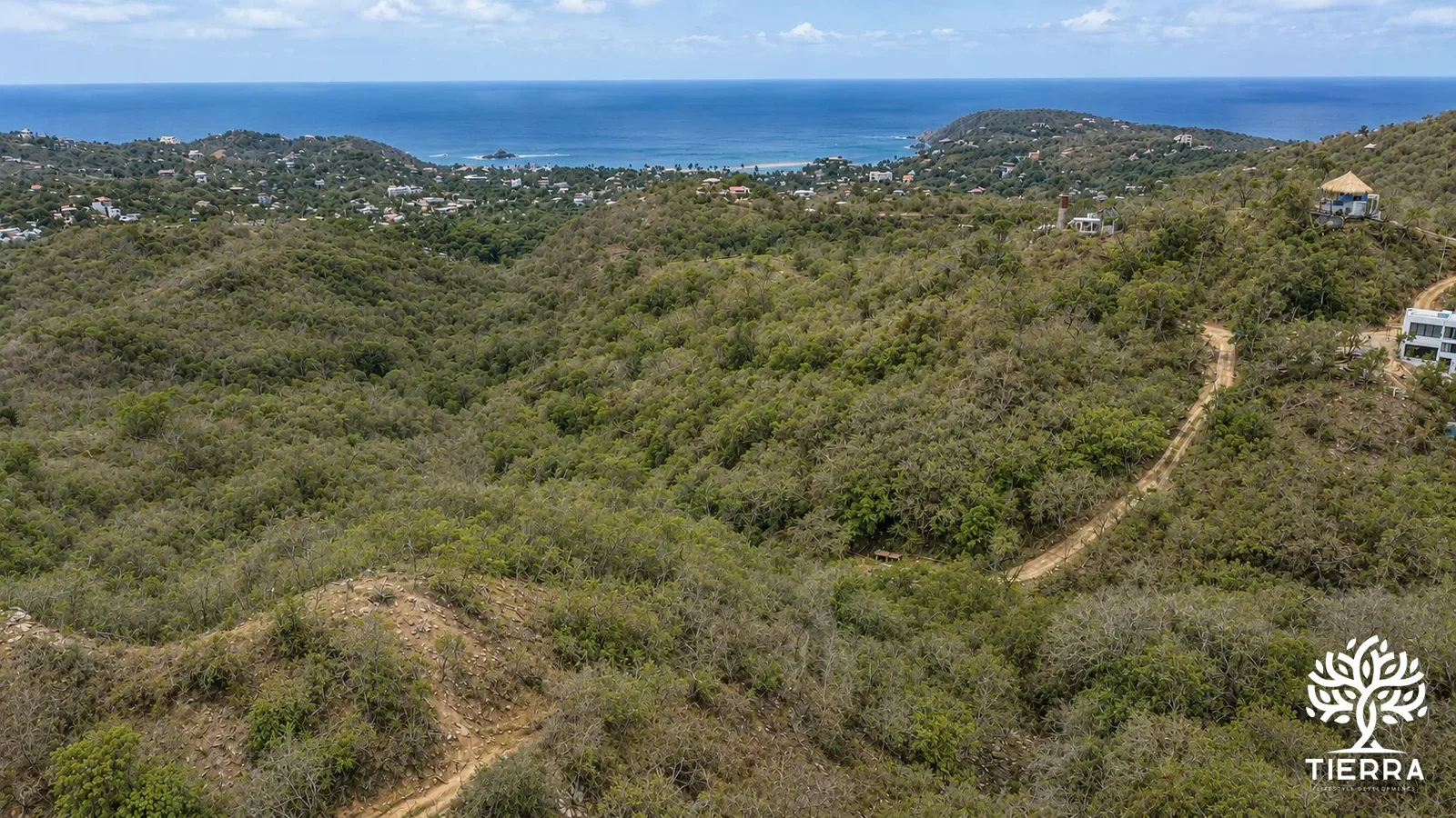 Azimut — vista al Pacífico
